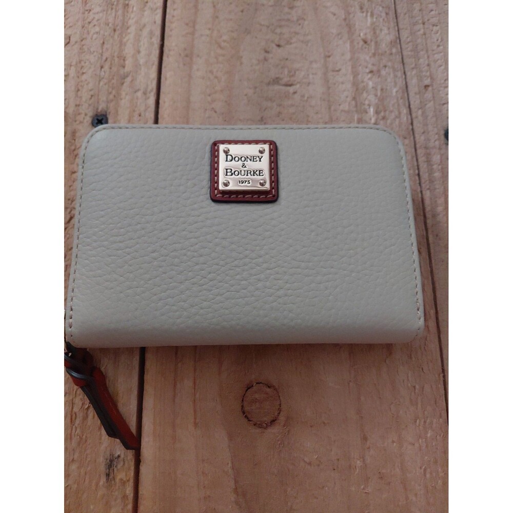Dooney & Bourke Pebble Grain Medium Zip Around Wallet